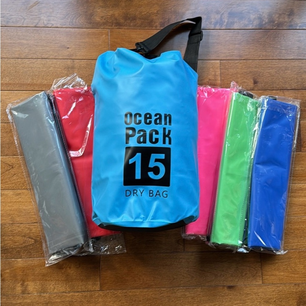 NWT Dry Bags size 15L